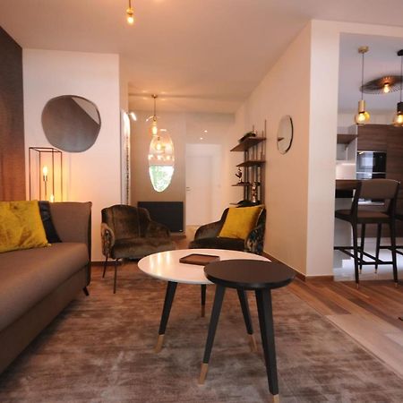 Le Matignon - Design Apartment Facing Lake Annecy Kültér fotó